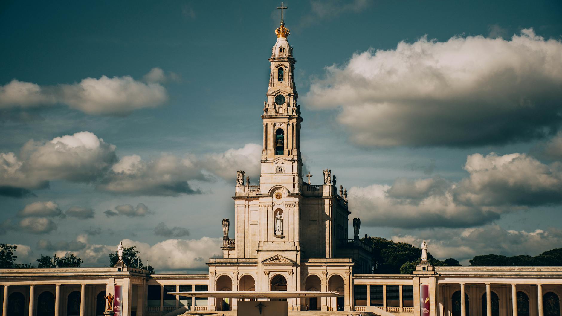Basilica of Our Lady of the Rosary at the Fátima Sanctuary, Portugal