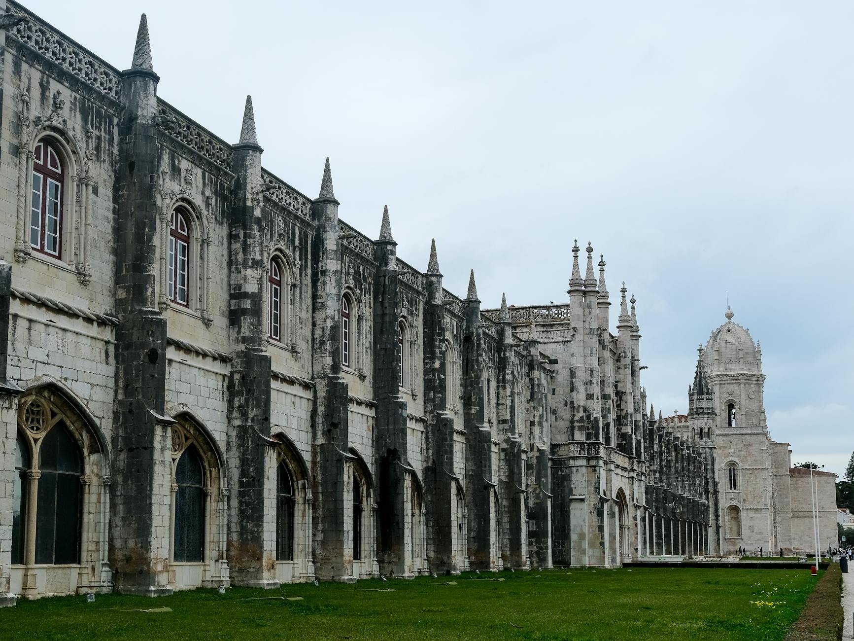 Jerónimos Monastery Gothic facade Belém Lisbon one day itinerary afternoon